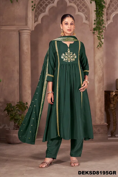 Green Chinnon Ladies Kurti With Bottom Dupatta
